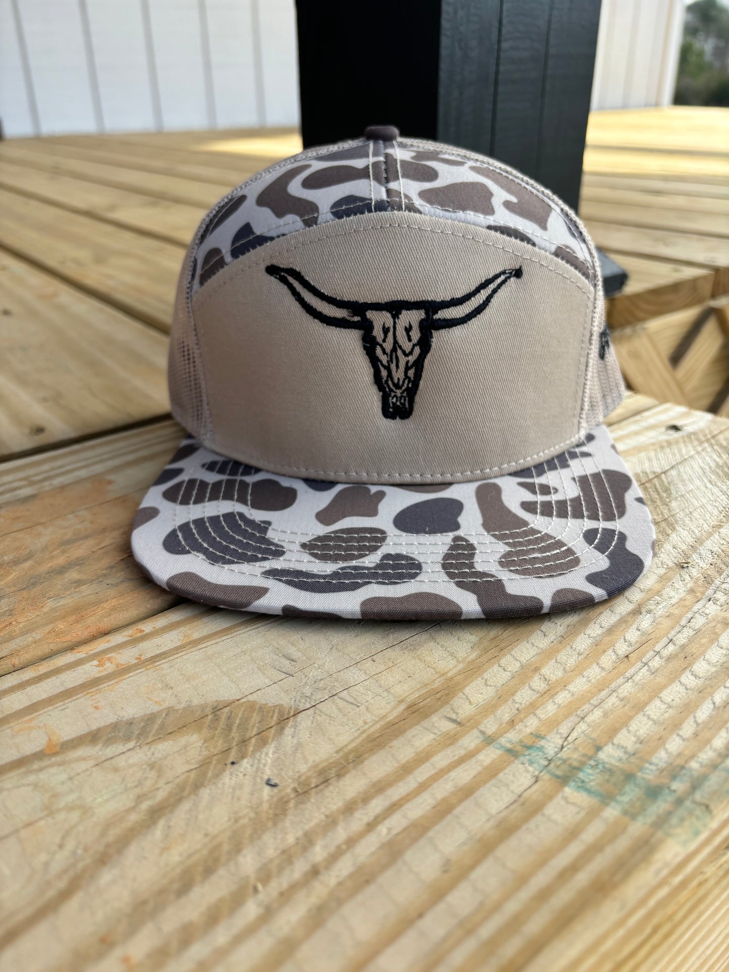 Longhorn Puff Flat Brim