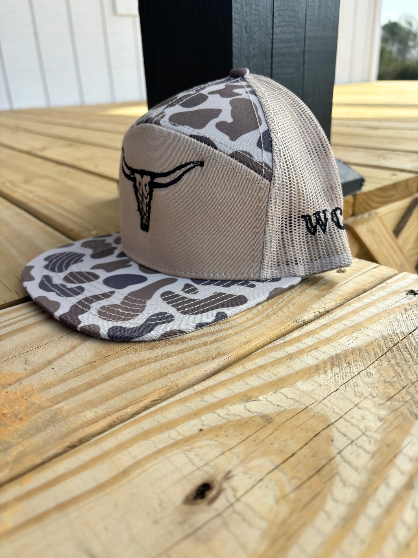 Longhorn Puff Flat Brim